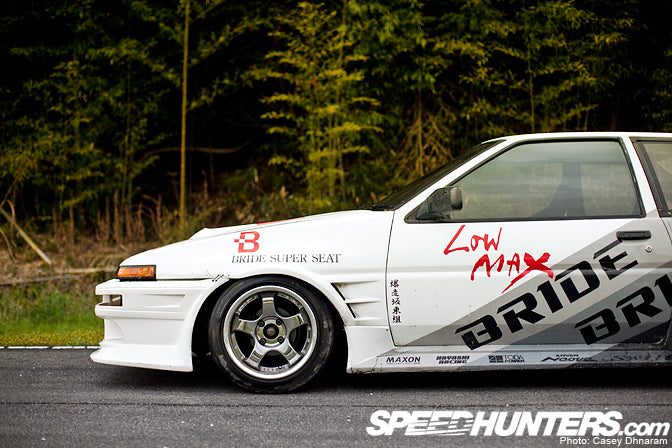 AE86 TRUENO 40mm FRONT FENDERS (DUAL DUCT)