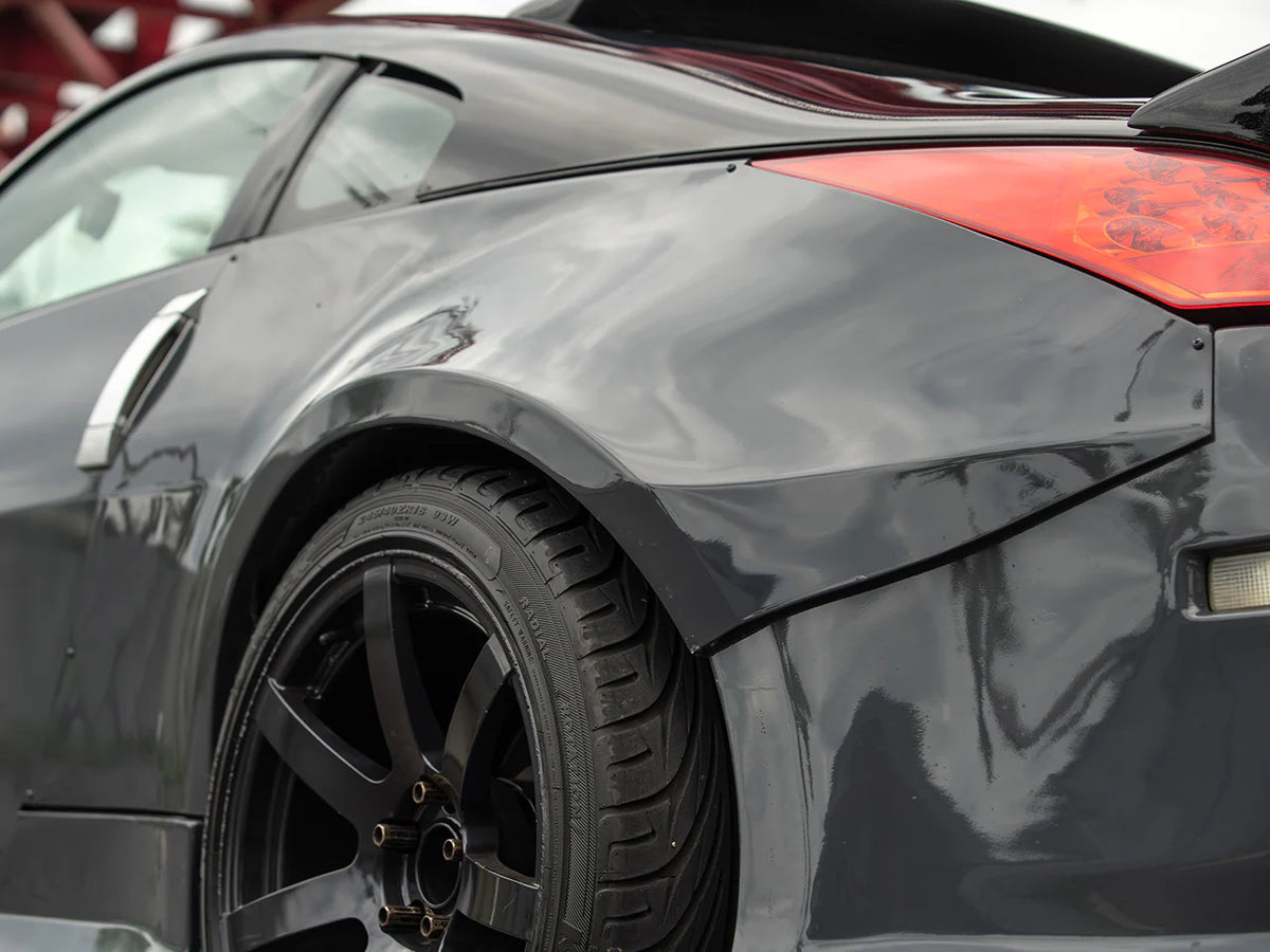 NISSAN 350Z Z33 50MM REAR FENDERS (Preorder)